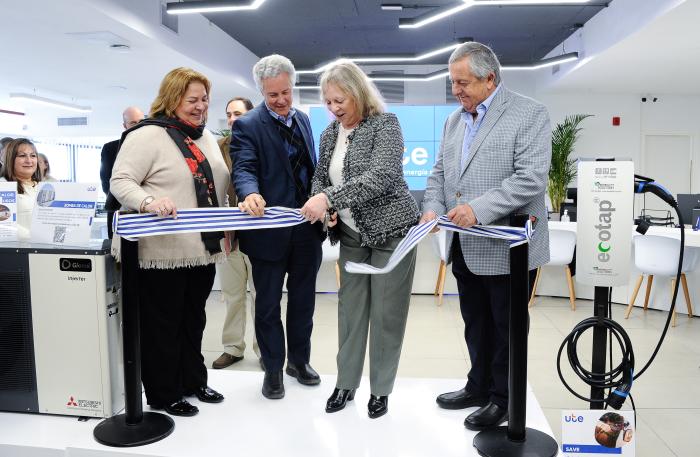 Nueva oficina comercial de UTE y puntos de carga para vehículos eléctricos