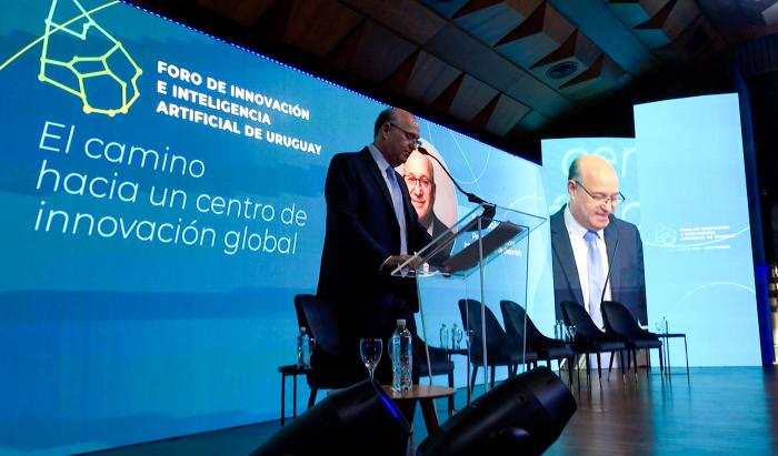  Foro de Innovación e Inteligencia Artificial de Uruguay 