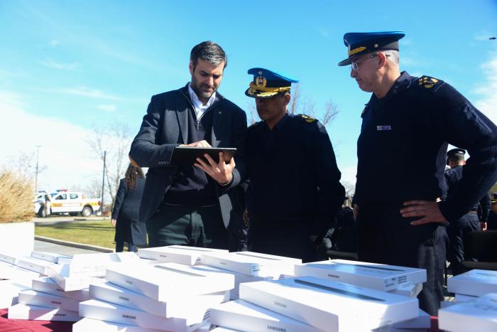 Entrega de equipamiento del Ministerio del Interior