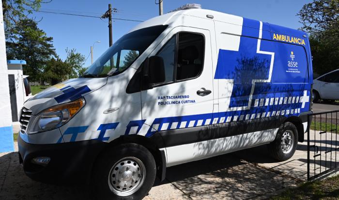 Más de 200 ambulancias fueron entregadas en centros de salud pública de todo el territorio