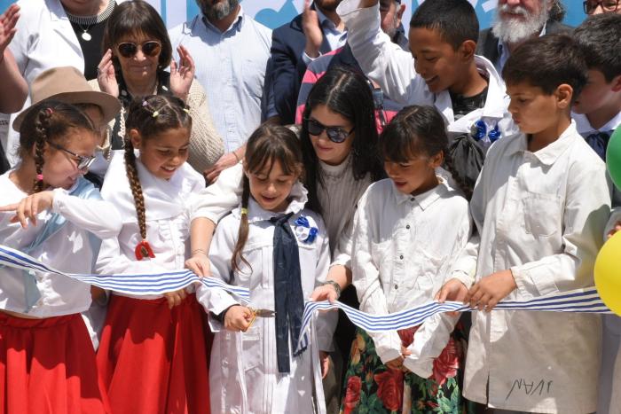 ANEP inaugura escuela en Neptunia con inversión superior a U$S 2.000.000 de dólares