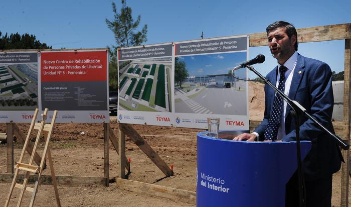 Interior construirá nueva cárcel para mujeres, con más de 800 plazas