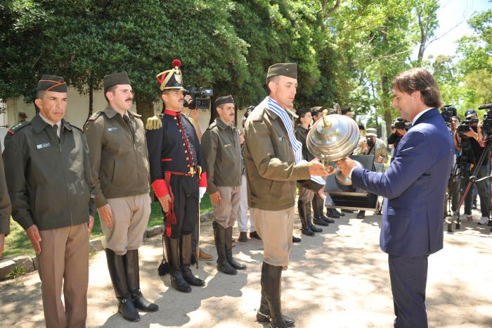 Presidente Lacalle Pou en competencia ecuestre
