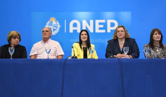 Ceremonia de efectivización a inspectores de la Dirección General de Educación Secundaria