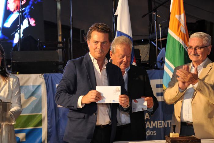 Rodrigo Ferrés participó en el 250.° aniversario de la ciudad de Rosario