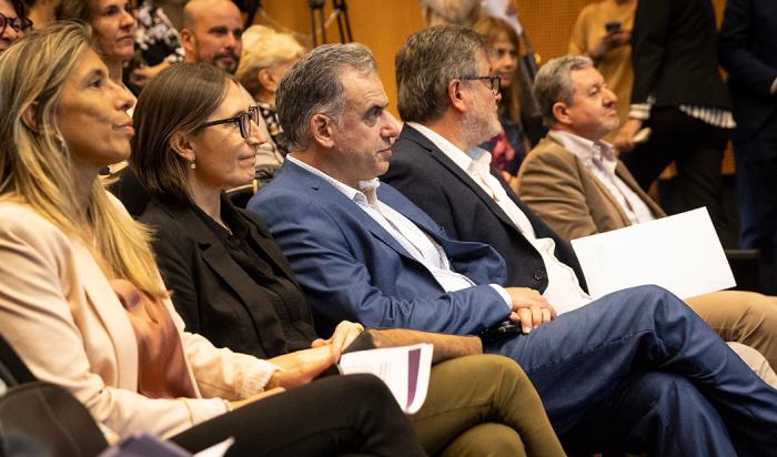 Presidente Yamandú Orsi en presentación de informe sobre género
