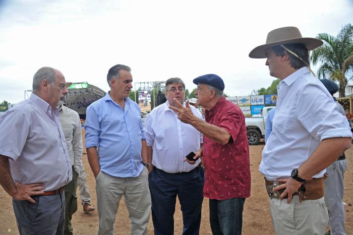 Presidente Yamandú Orsi, recorrió el predio de la tradicional celebración