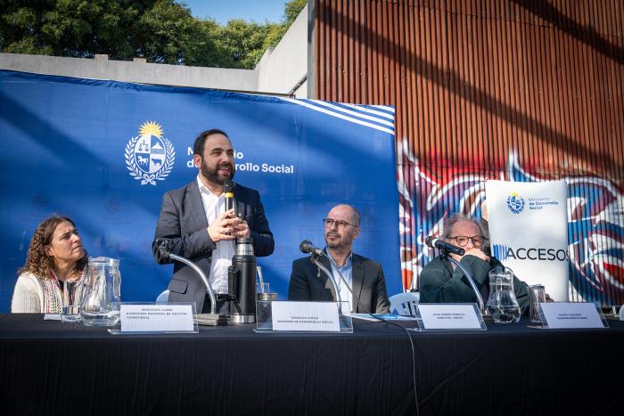 El programa Accesos da la bienvenida a participantes en su edición 2025