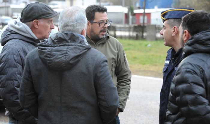 Secretario Sánchez recorrió centros de evacuación por frío extremo para personas en calle