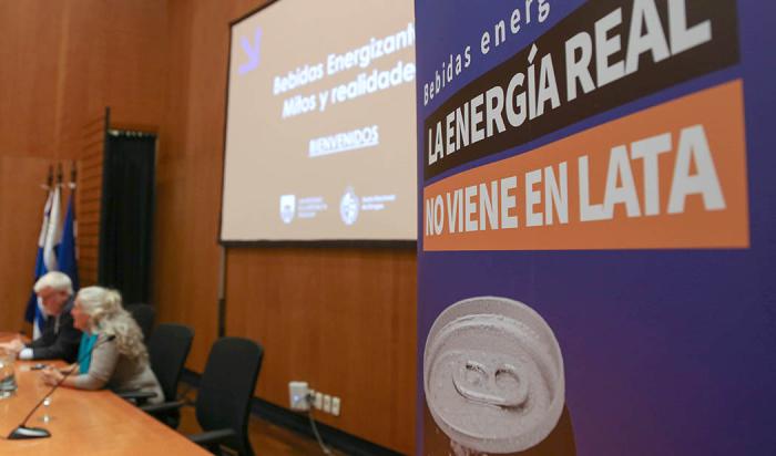  Jornadade la Secretaría Nacional de Drogas “Bebidas Energizantes: Mitos y Realidades”