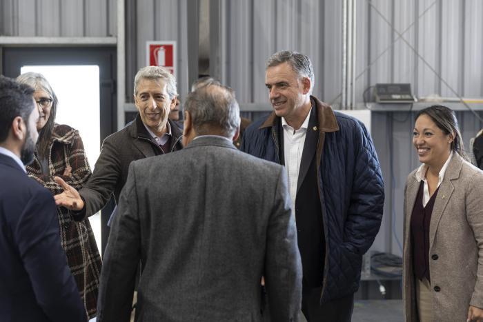 Presidente Yamandú Orsi en Parque Industrial Ruta 5