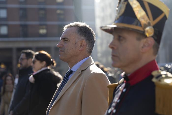 El mandatario encabezó los festejos por el 261.° aniversario del natalicio del Gral. José Artigas.
