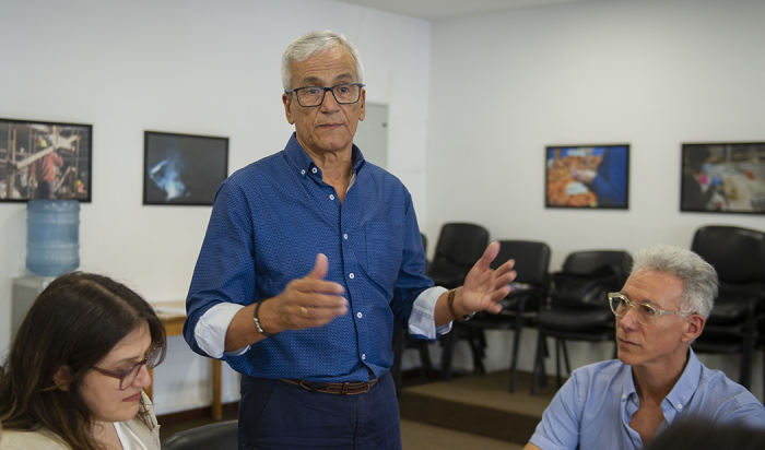 Ministro Castillo en firma acuerdo de trabajo sector doméstico