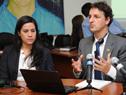 Políticas sobre Drogas y Regulación de Mercados en conferencia de Steve Rolles y Lisa Sánchez