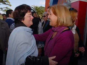 Ministra y Directora del Centro durante la recorrida