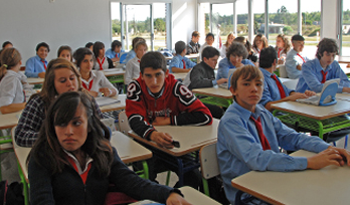 Estudiantes de Secundaria Estudiantes de Secundaria