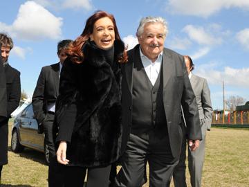 Presidentes Cristina Fernández y José Mujica