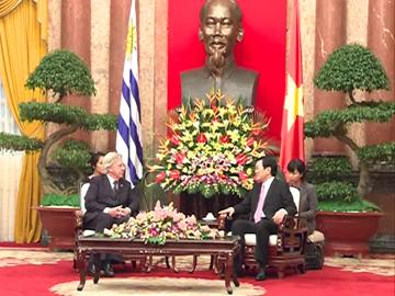 Vicepresidente Danilo Astori y Presidente vietnamita Troung Tan Sang Vicepresidente Danilo Astori y Presidente vietnamita Troung Tan Sang