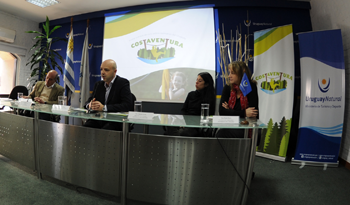 El subsecretario de Turismo, Antonio Carámbula, presenta el “Costaventura”