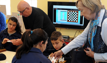 María Julia Muñoz en visita a centro educativo de Maldonado