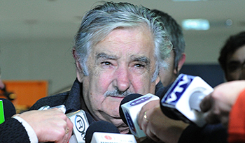 Presidente Mujica en declaraciones a la prensa. (Foto de prensa)