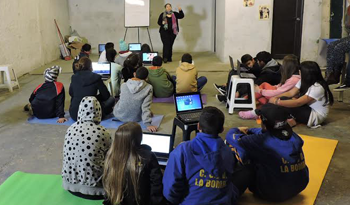 “A participar también se aprende” “A participar también se aprende”