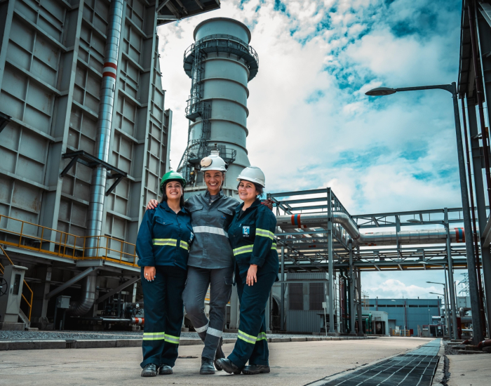 Funcionarias de UTE en Punta del Tigre