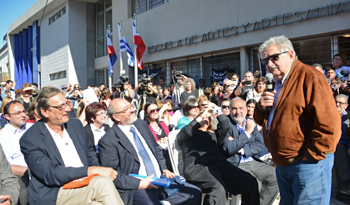 Presidente José Mujica en el centro cultural “Dr. Pedro Figari”