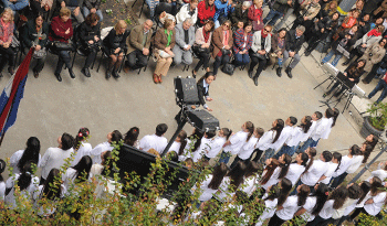 Autoridades en celebración del Día de la Educación