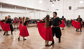 Danza folclórica