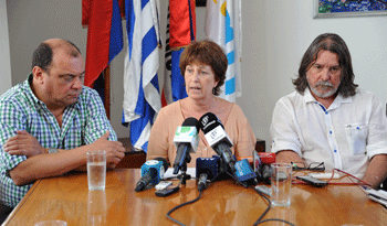 Rodríguez, Lindner y Purstcher en conferencia de prensa