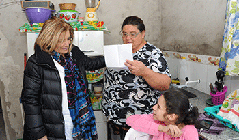 Eneida de León en Bella Unión