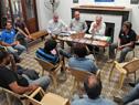 Ministro Ernesto Murro y autoridades de Trabajo reciben a vecinos del departamento de Flores