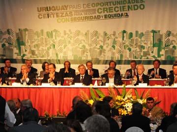 Encuentro con empresarios, desarrollado en el Hotel Conrad de Punta del Este
