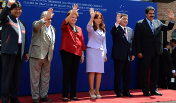Foto de familia de Jefas y Jefes de Estado del Mercosur