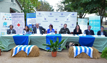 Inauguración de policlínica en el Campo Militar N.° 1 en la zona de Cerrillos