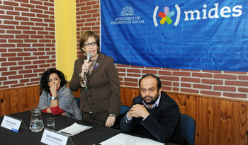 Autoridades del Ministerio de Desarrollo Social explicaron funcionamiento de nuevo servicio para adultos mayores
