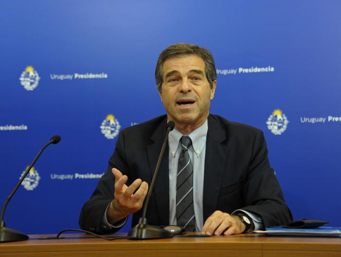 Cancillería elaboró guía de ingreso y salida del país y exhorta a uruguayos varados a comunicarse con esa dependencia