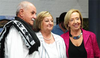 Hugo Pereda, Liliam Kechichian y Maria Julia Muñoz