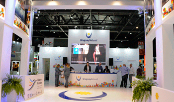 Estand de Uruguay en FIT 2017