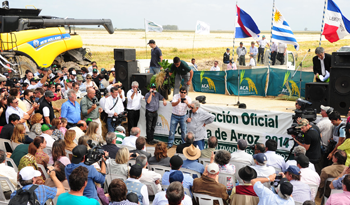 Presidente Mujica en la inauguración de la zafra del arroz 2013–2014