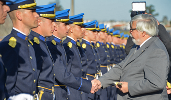 Ministro del Interior, Eduardo Bonomi, en aniversario de la Escuela Nacional de Policía