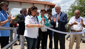 Inauguración de obras en la policlínica de Pirarajá