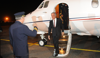 Arribo del Presidente Vázquez. Foto: Archivo. Arribo del Presidente Vázquez. Foto: Archivo.