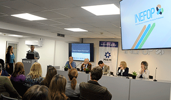 Presentación del proyecto Mujeres Electricistas