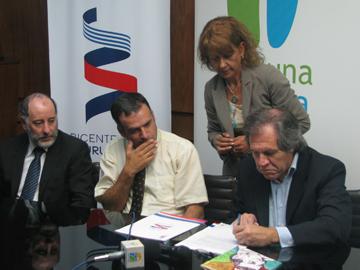 Ministro de Relaciones Exteriores, Luis Almagro e intendente de Canelones,Marcos Carámbula Ministro de Relaciones Exteriores, Luis Almagro e intendente de Canelones,Marcos Carámbula