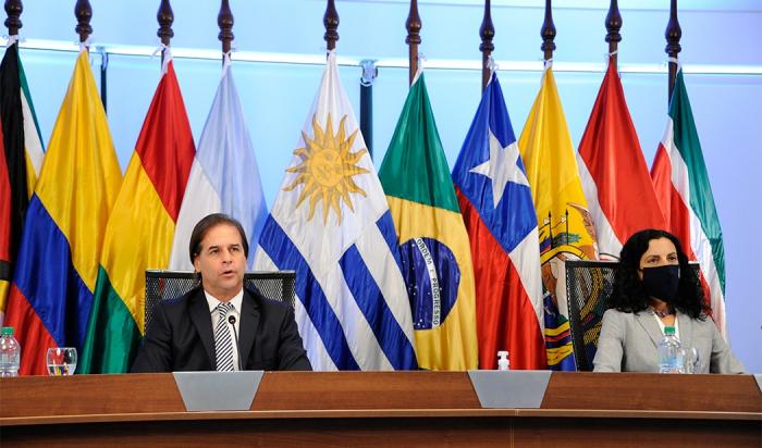 Presidente Lacalle Pou y ministra de Economía y Finanzas, Azucena Arbeleche