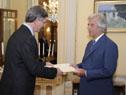 Vázquez recibió cartas credenciales de nuevos representantes de 13 países