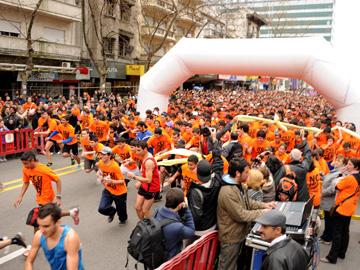 Salida de la edición de la carrera 5 k en 2012