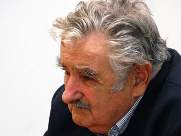 Presidente Mujica con uruguayos en Noruega